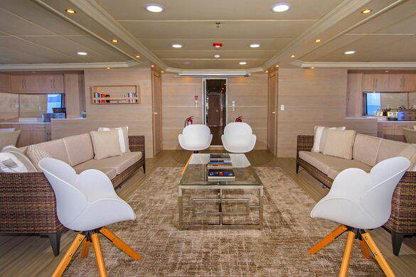 Avalon Waterways Treasure of Galapagos Lounge.jpg